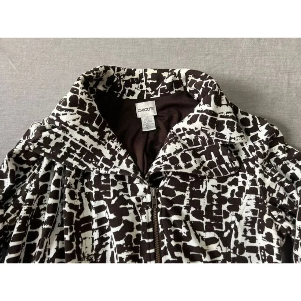 Chico´s Jacket Womens 1 White‎ Animal Print Long Sleeve Full Zip Blazer Ladies